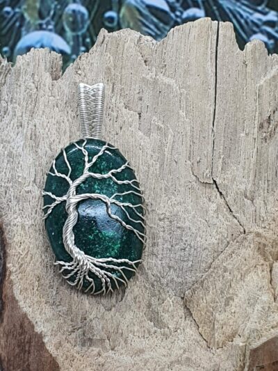 #1004 - pendentif arbre de vie sur aventurine verte