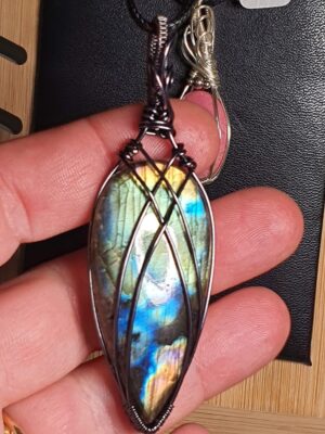 #1023 - pendentif grande labradorite