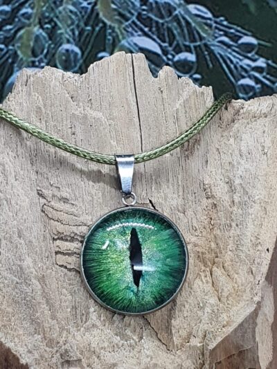 #1047-1 - Pendentif œil vert