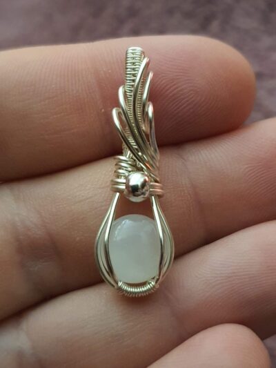 #1048 - pendentif mini pierre de lune adulaire