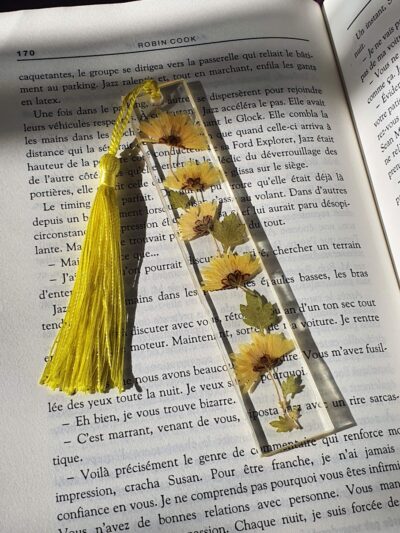 #882-11- Grand marque-page "FLEURS ENSOLEILLEES"