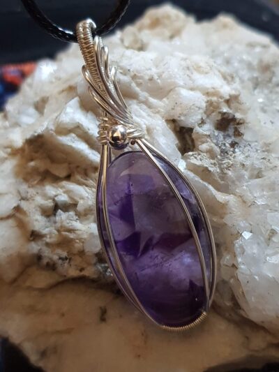 #1050 - pendentif améthyste trappiche "VOILE"