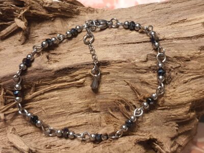 #1095 - bracelet spinelle 3 mm et acier inoxydable