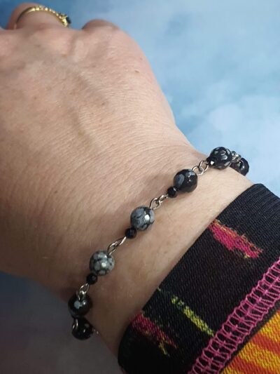 #1105 - bracelet obsidienne flocon de neige et spinelle noire – Image 4