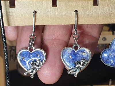 #1113-1 - boucles d'oreilles Cœurs CUPIDON bleus