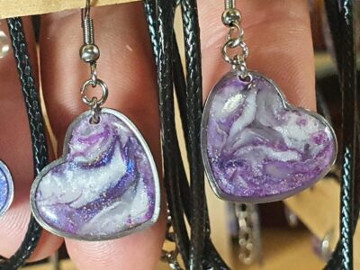 #1112-2 - boucles d'oreilles Cœurs parme