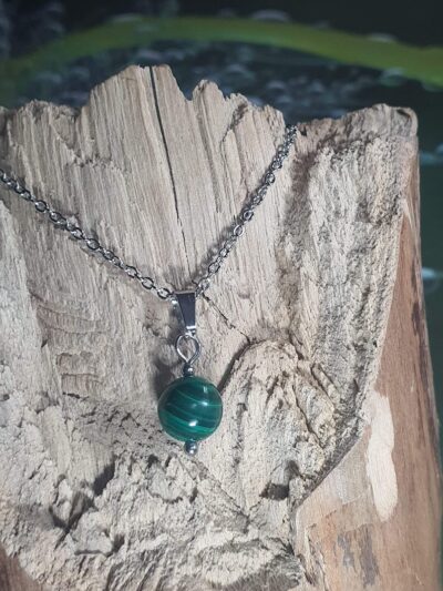 #1085 - pendentif perle naturelle de malachite