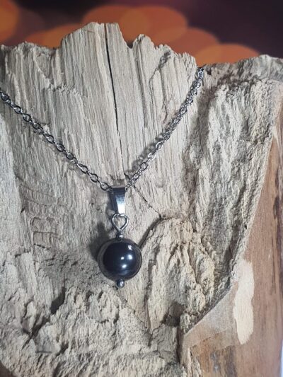 #1084 - pendentif perle naturelle d'hématite