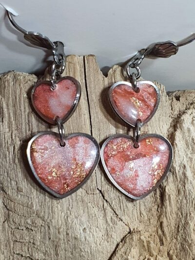 #1133 - Boucles d'oreilles double coeur rose – Image 2