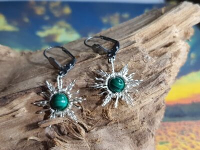 Boucles d'oreilles en malachite design Soleil