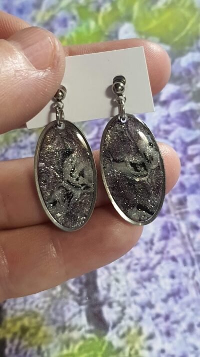 boucles d'oreilles ovales Tourbillon céleste argile polymère gris rose