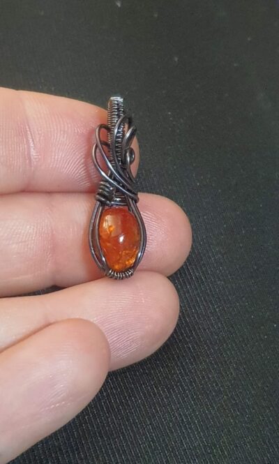 pendentif grenat hessonite orange wire wrapping gun metal