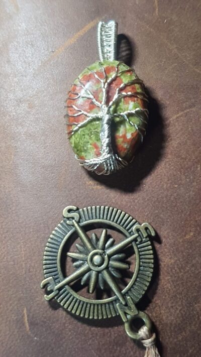 pendentif unakite arbre de vie argenté wire wrapping