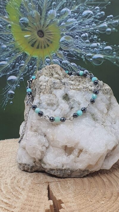 bracelet hématite et amazonite 4 mm facettée , acier inoxydable