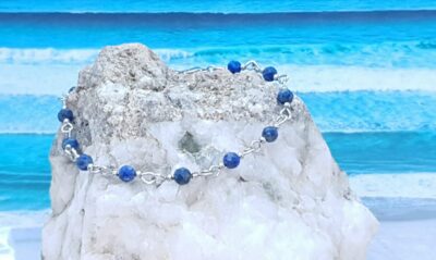 bracelet fin en lapis-lazuli 4 mm facetté et acier inoxydable