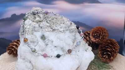 bracelet fin en tourmaline multicolore facettée 4 mm et acier inoxydable
