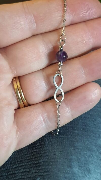 bracelet acier inoxydable symbole infini et perle améthyste