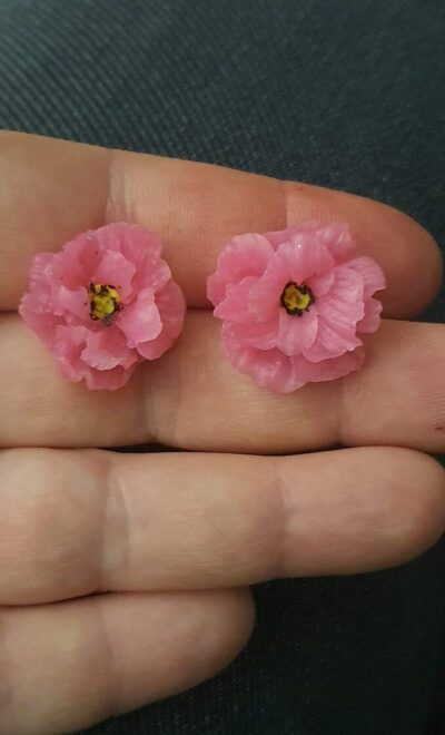 Boucles d'oreilles printanières aux fleurs roses cœur jaune