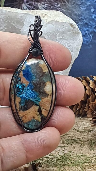 pendentif shattuckite wire wrapping Sirocco gun metal